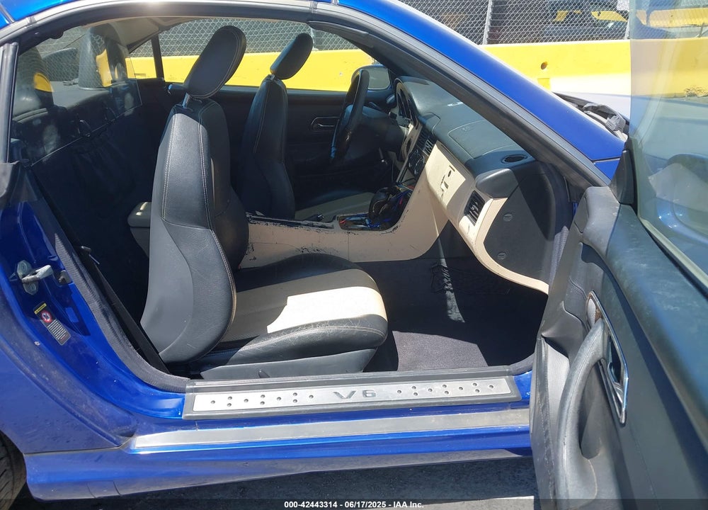 2001 MERCEDES-BENZ SLK 320 VIN: WDBKK65F11F189774