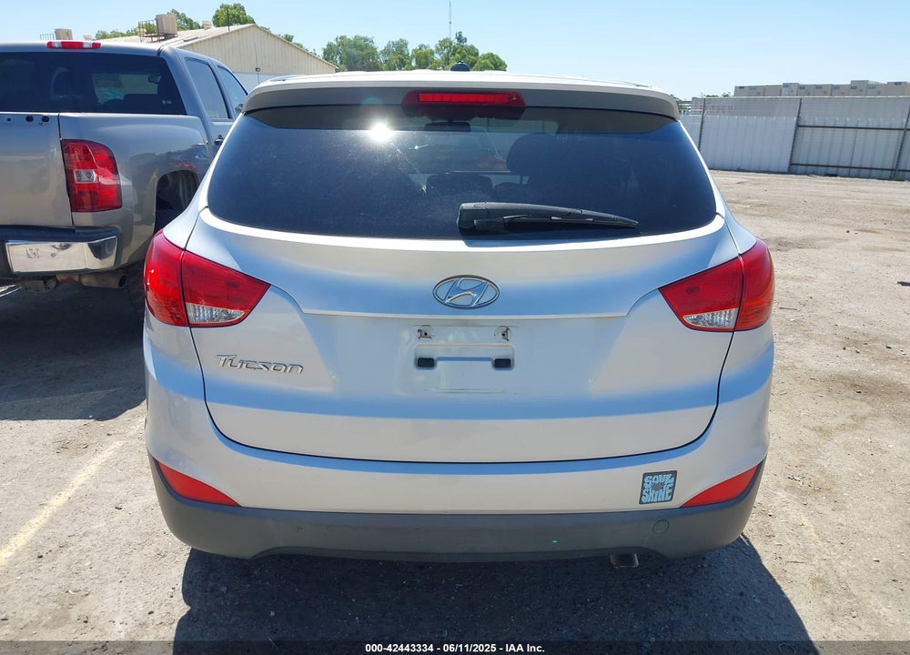 2015 HYUNDAI TUCSON GLS VIN: KM8JT3AF5FU008401