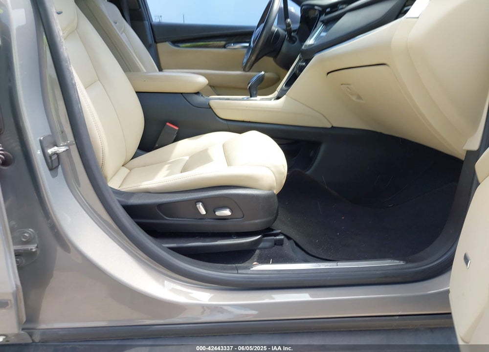 2018 CADILLAC XT5 VIN: 1GYKNARS5JZ145739