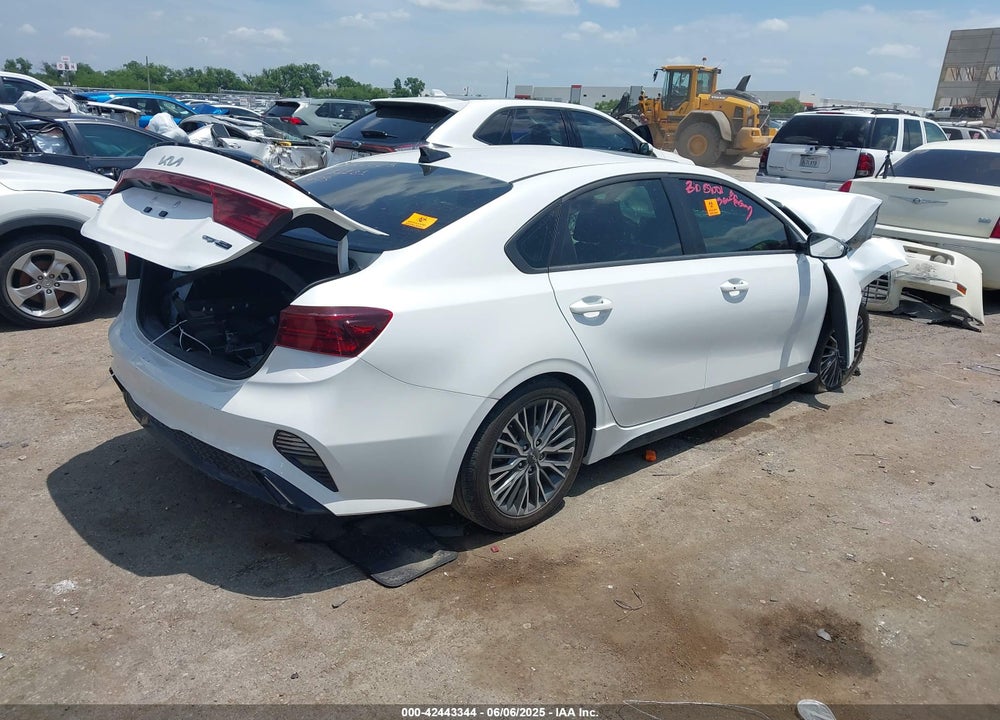 2024 KIA FORTE VIN: 3KPF54AD1RE751181
