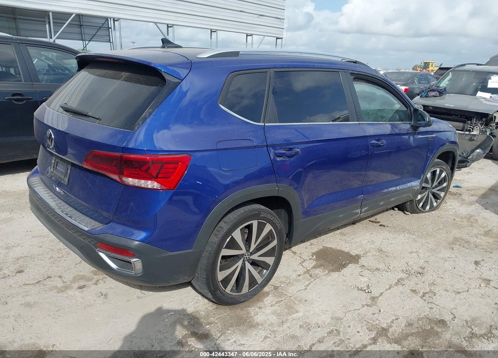 2022 VOLKSWAGEN TAOS VIN: 3VVTX7B25NM076982