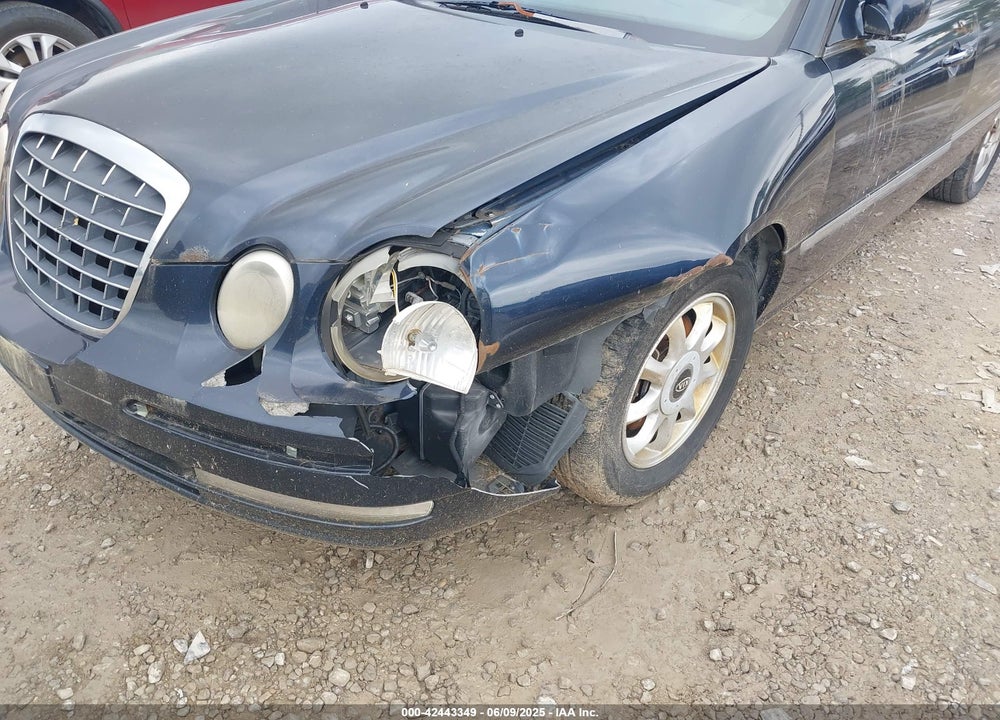 2004 KIA AMANTI VIN: KNALD124345031191
