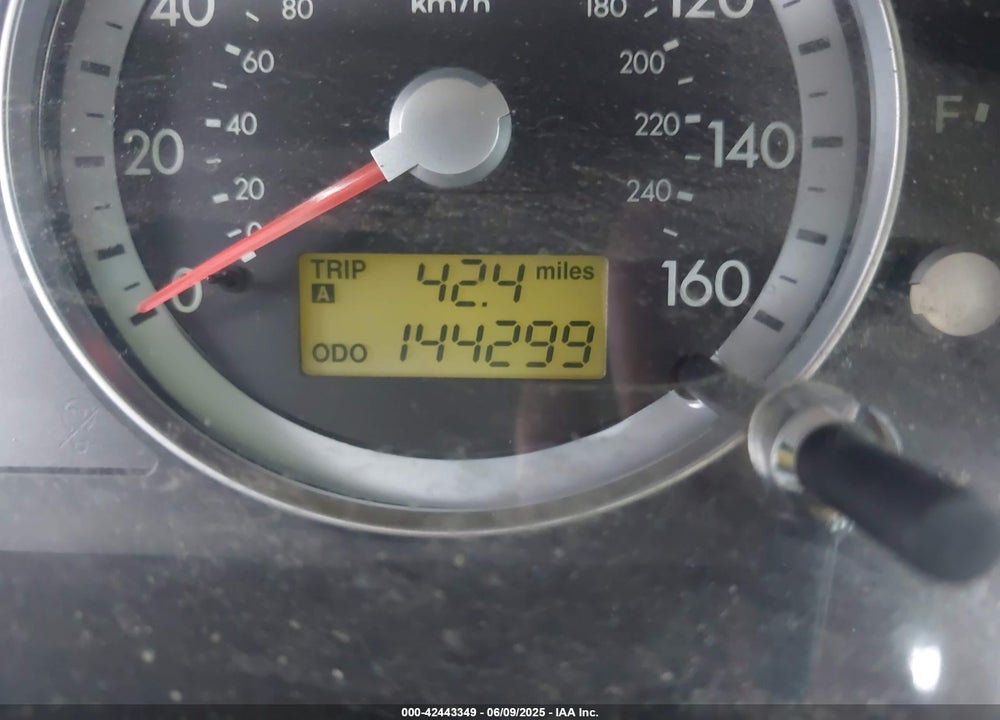 2004 KIA AMANTI VIN: KNALD124345031191