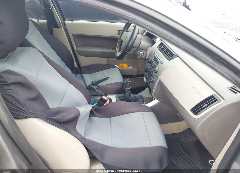 2009 FORD FOCUS SE VIN: 1FAHP35N59W180533