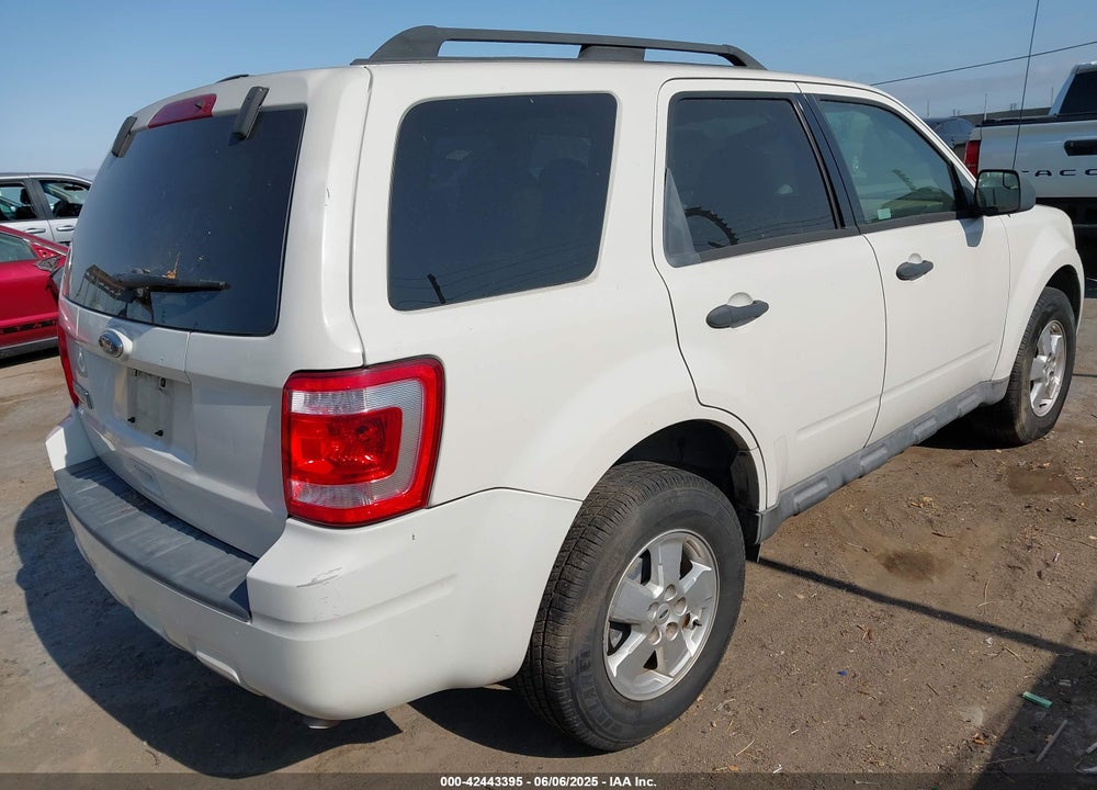 2010 FORD ESCAPE XLT VIN: 1FMCU0D79AKA86581