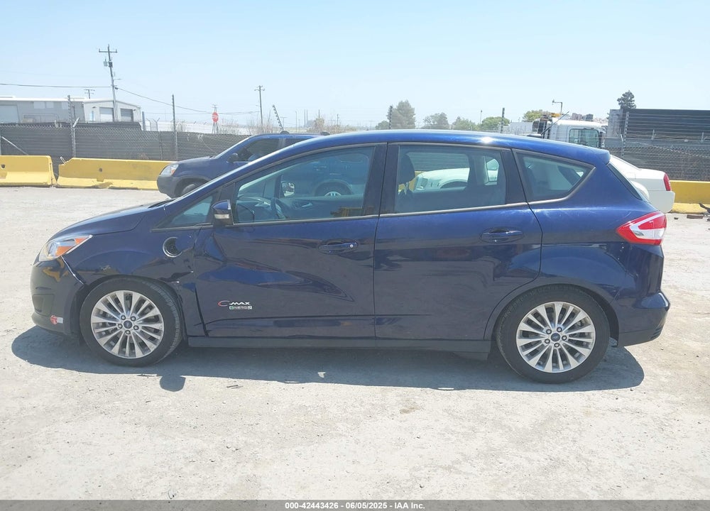 2017 FORD C-MAX ENERGI VIN: 1FADP5EU4HL108403