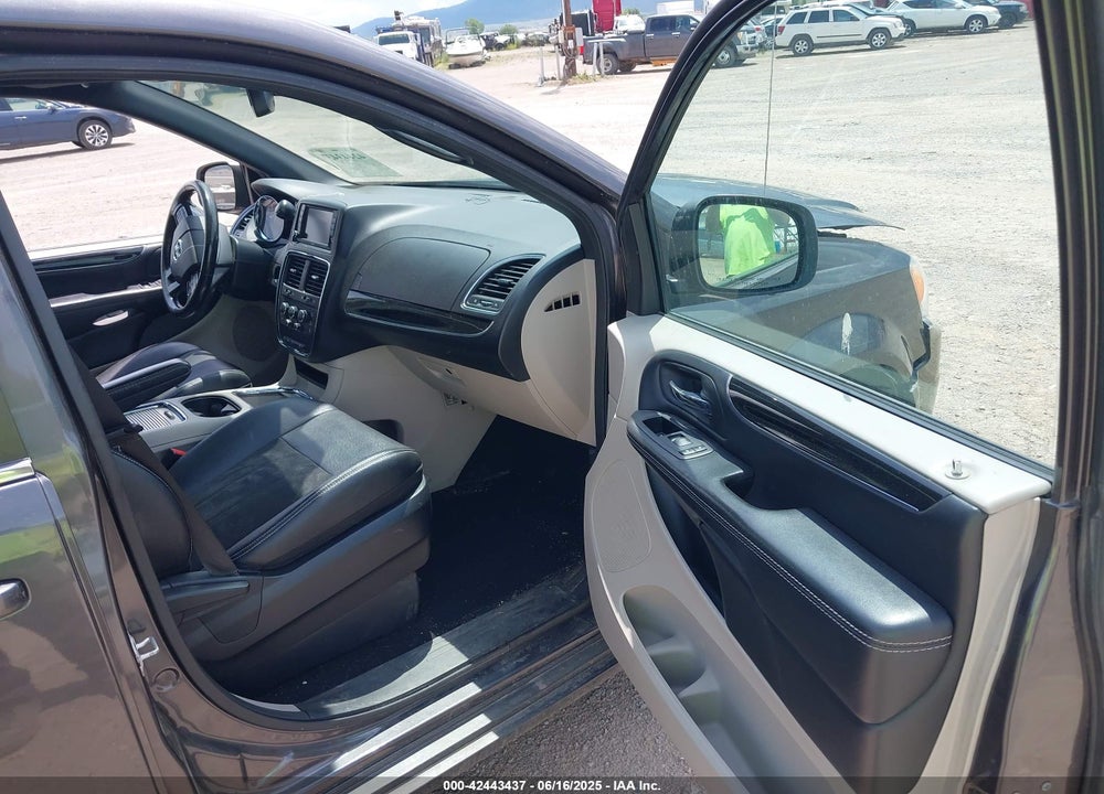 2020 DODGE GRAND CARAVAN SXT VIN: 2C4RDGCG9LR167092