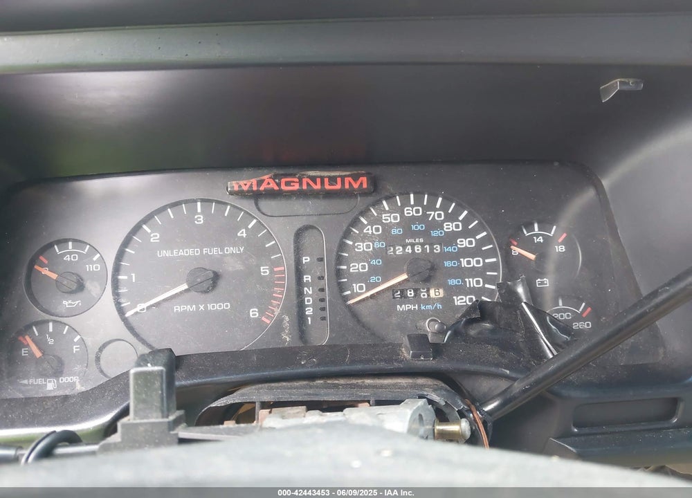 1996 DODGE RAM 1500 VIN: 3B7HC13Y6TG180182