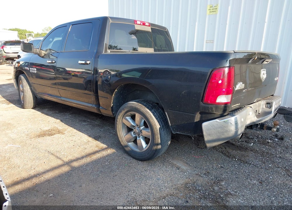 2016 RAM 1500 VIN: 3C6RR7LT4GG359148