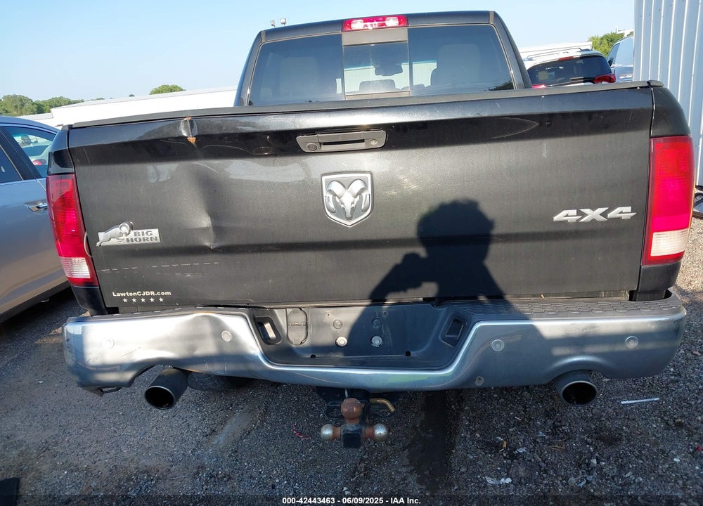 2016 RAM 1500 VIN: 3C6RR7LT4GG359148