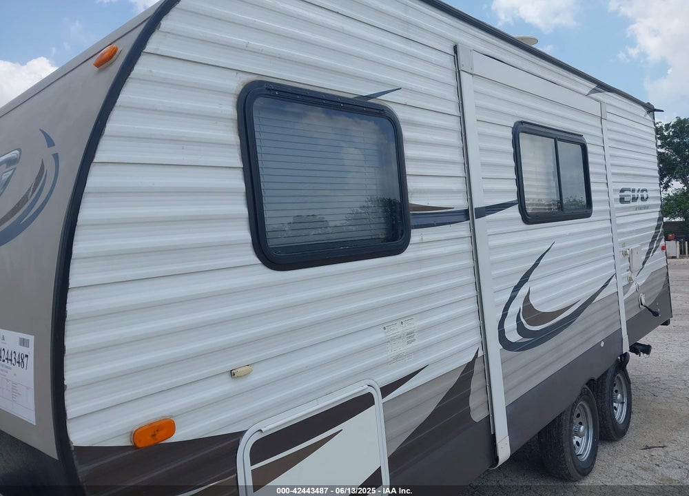 2016 FOREST RIVER EVO VIN: 4X4TSJU25GC014911
