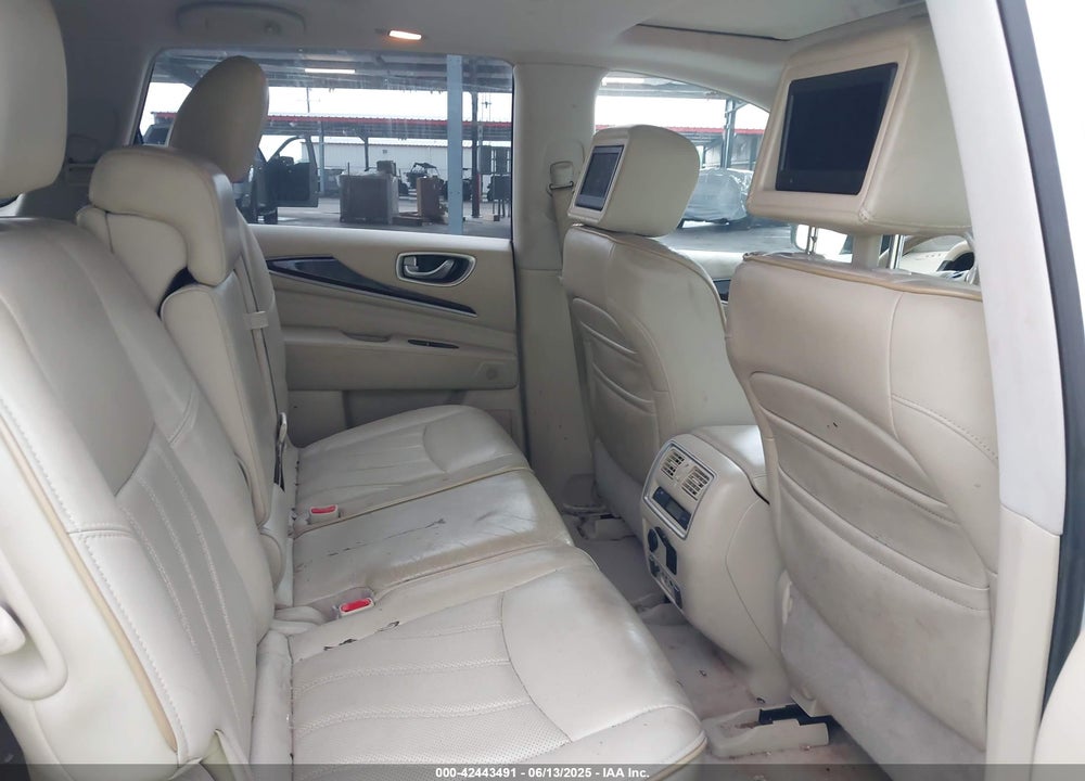 2013 INFINITI JX35 VIN: 5N1AL0MN0DC334188