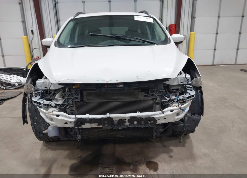 2018 FORD ESCAPE VIN: 1FMCU9GD2JUA47227
