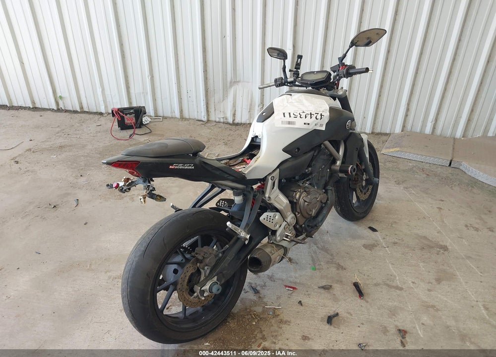 2015 YAMAHA FZ07 VIN: JYARM06E8FA005055
