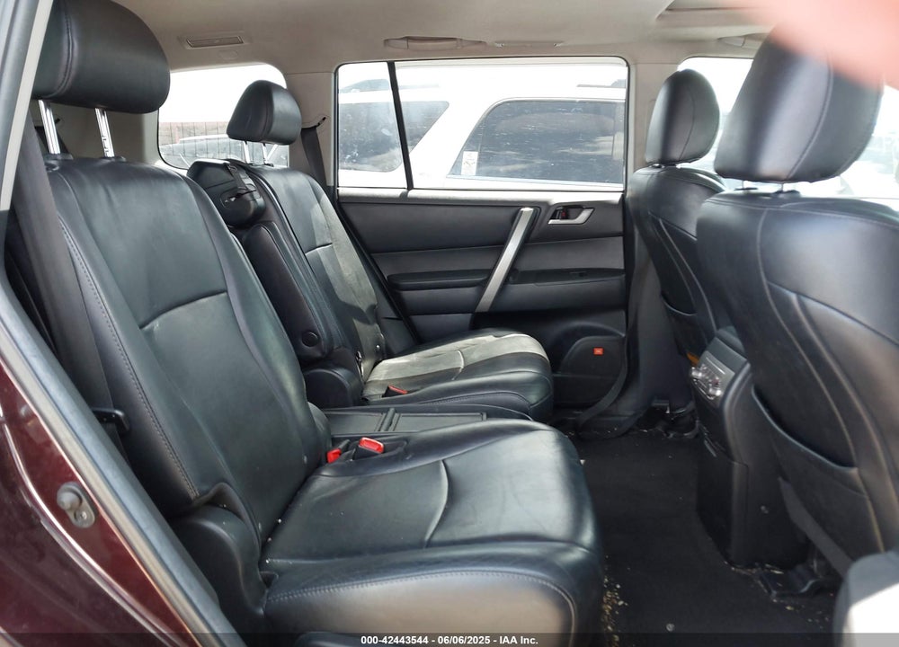 2018 FORD EXPLORER VIN: 1FM5K8GT5JGC96507