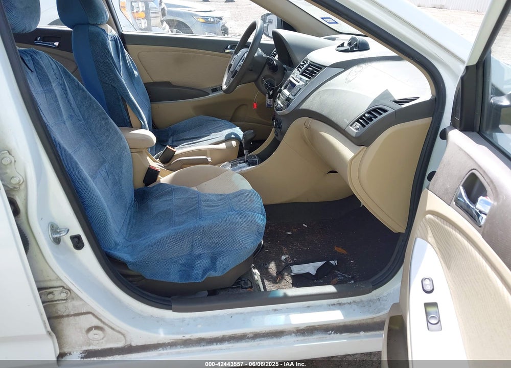 2014 HYUNDAI ACCENT GLS VIN: KMHCU4AEXEU761889