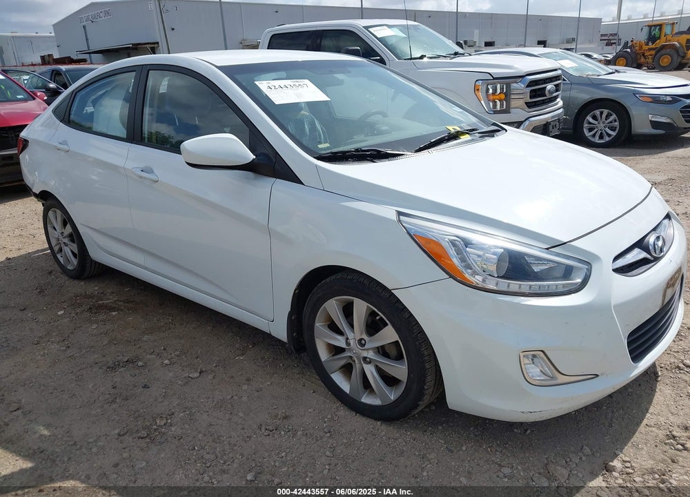 2014 HYUNDAI ACCENT GLS VIN: KMHCU4AEXEU761889