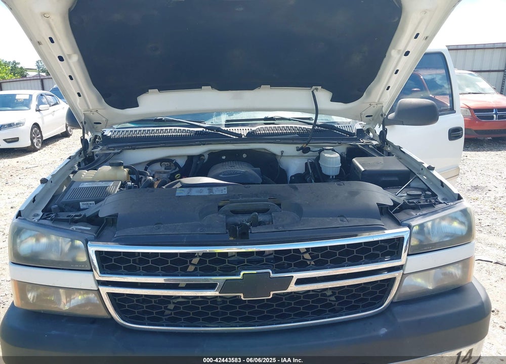 2007 CHEVROLET SILVERADO 2500HD CLASSIC LT1 VIN: 1GCHC29U77E123383