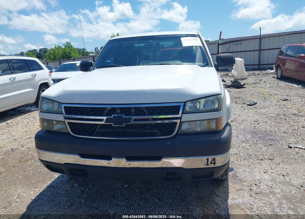 2007 CHEVROLET SILVERADO 2500HD CLASSIC LT1 VIN: 1GCHC29U77E123383