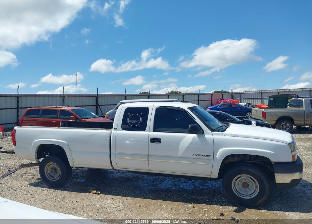 2007 CHEVROLET SILVERADO 2500HD CLASSIC LT1 VIN: 1GCHC29U77E123383