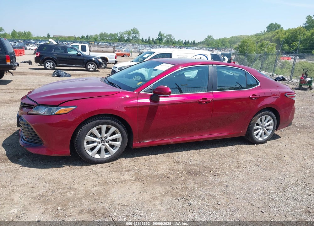 2020 TOYOTA CAMRY LE VIN: 4T1L11AK2LU500976