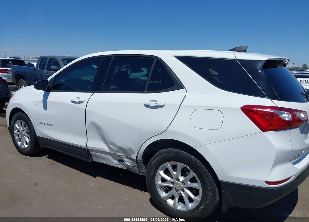 2019 CHEVROLET EQUINOX VIN: 2GNAXHEV2K6135064