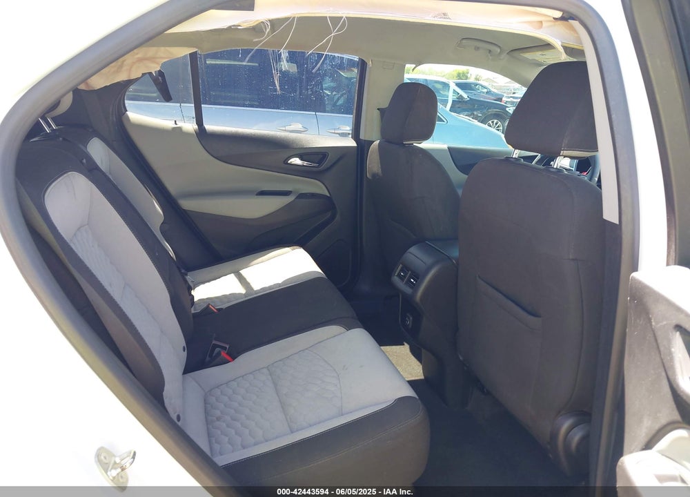 2019 CHEVROLET EQUINOX VIN: 2GNAXHEV2K6135064