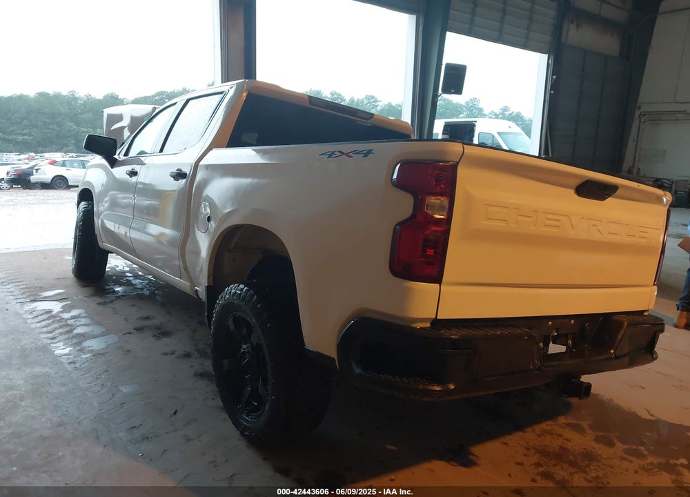 2021 CHEVROLET SILVERADO 1500 VIN: 1GCUYAEF8MZ129201
