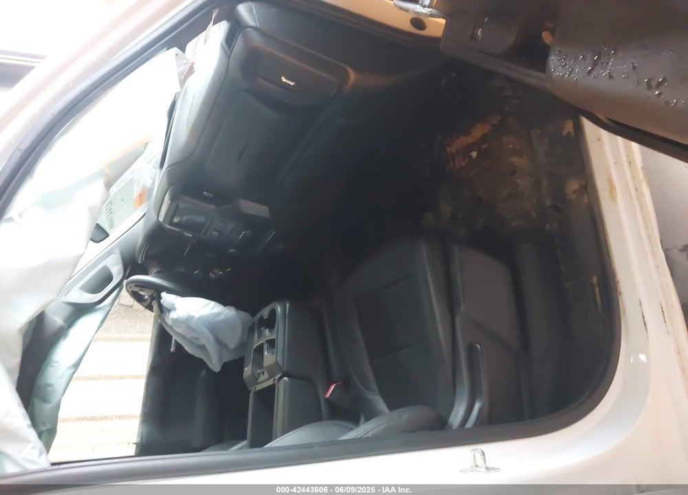 2021 CHEVROLET SILVERADO 1500 VIN: 1GCUYAEF8MZ129201