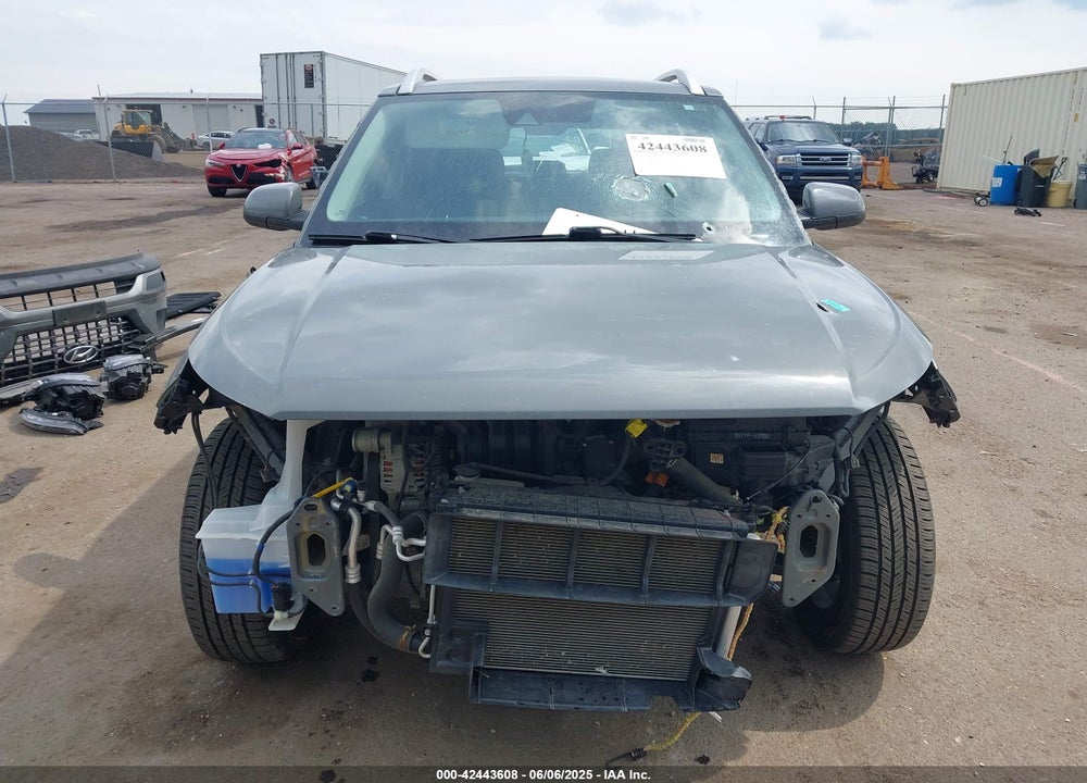 2022 HYUNDAI VENUE VIN: KMHRC8A39NU135401