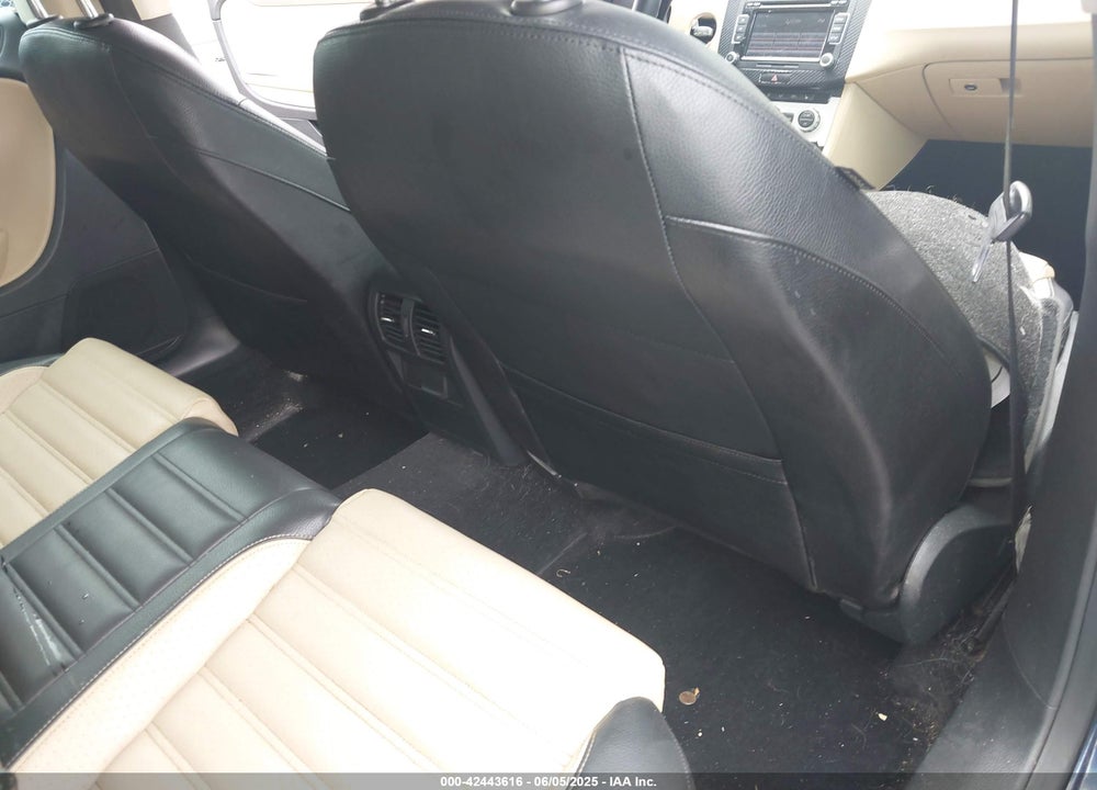 2013 VOLKSWAGEN CC 2.0T SPORT VIN: WVWBP7AN9DE560180