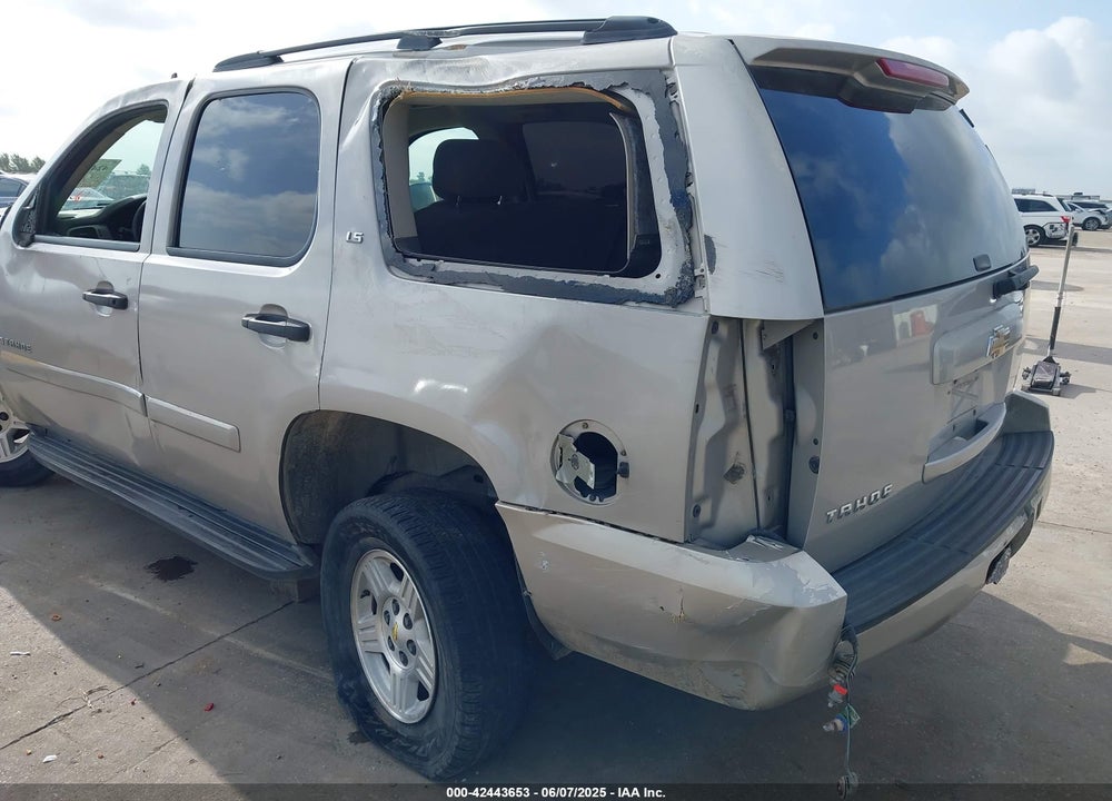2007 CHEVROLET TAHOE LS VIN: 1GNFC13C07J405171