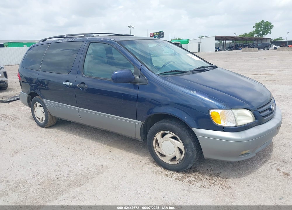 2001 TOYOTA SIENNA XLE VIN: 4T3ZF13C21U378030