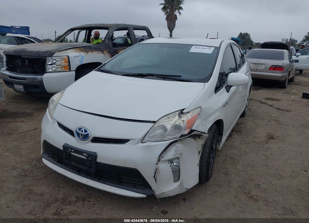2013 TOYOTA PRIUS VIN: JTDKN3DU8D5554582