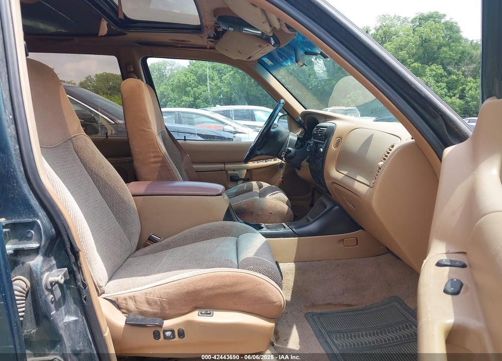 1995 FORD EXPLORER VIN: 1FMDU34X2SZA91653