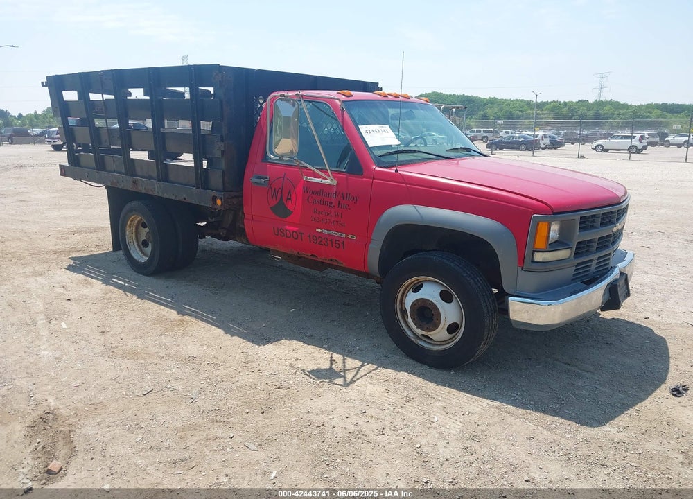 2001 CHEVROLET C3500 HD CHASSIS VIN: 3GBKC34G71M105291