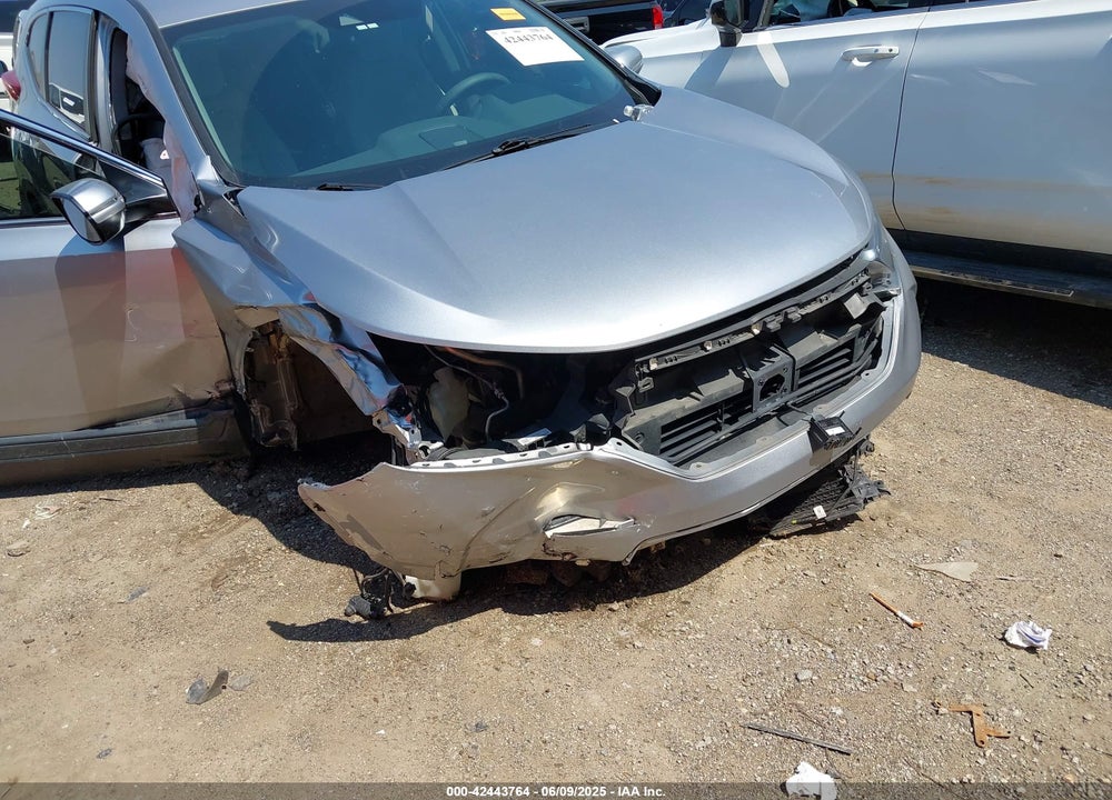 2018 HONDA CR-V VIN: 7FARW1H58JE020113