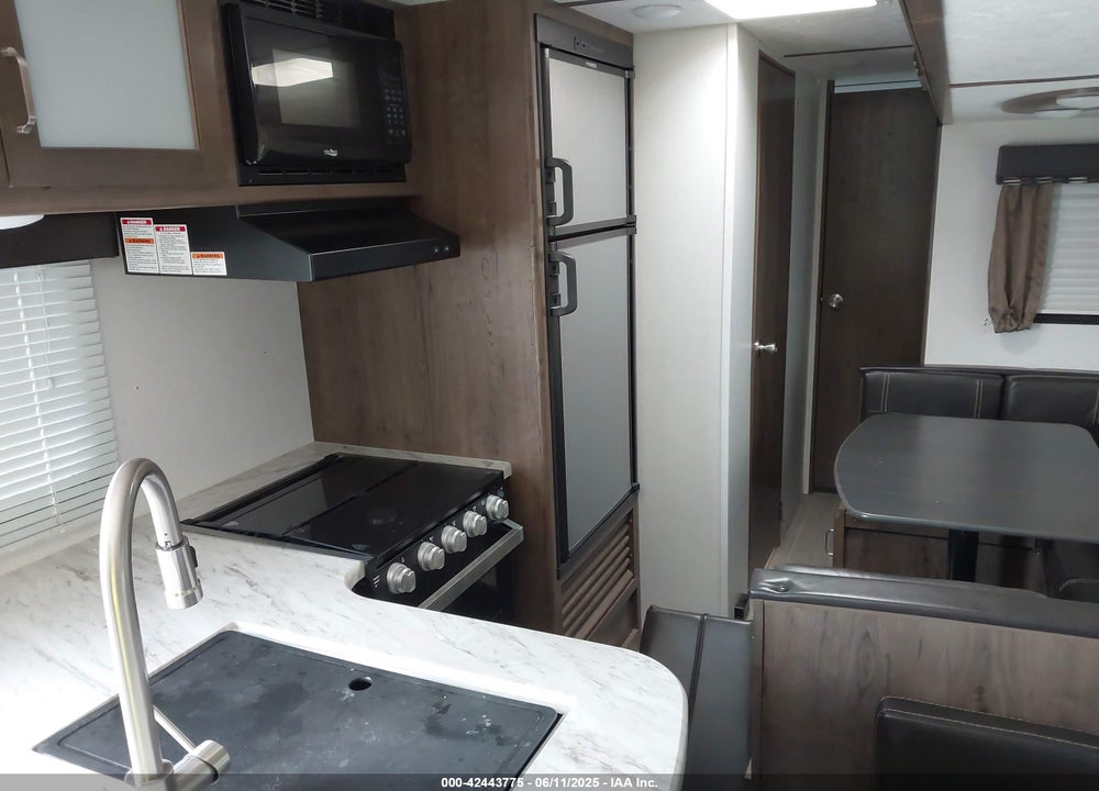 2020 KEYSTONE PASSPORT VIN: 4YDT29224LX411050