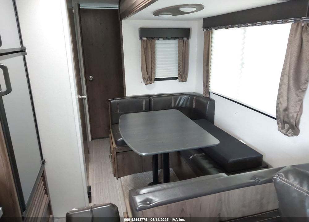2020 KEYSTONE PASSPORT VIN: 4YDT29224LX411050