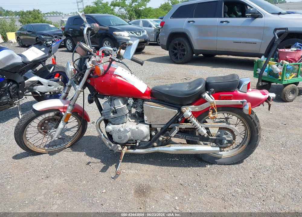 1985 HONDA CMX250 VIN: JH2MC1303FK012111