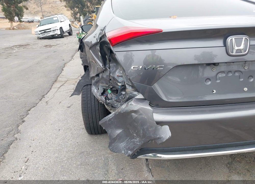 2019 HONDA CIVIC VIN: 2HGFC2F6XKH542148