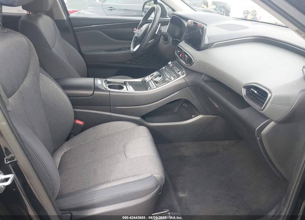 2023 HYUNDAI SANTA FE VIN: 5NMS24AJ1PH570388