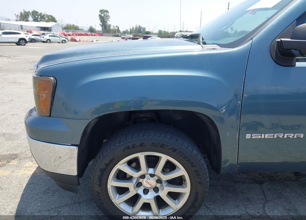 2008 GMC SIERRA 1500 VIN: 1GTEC19J18Z314813