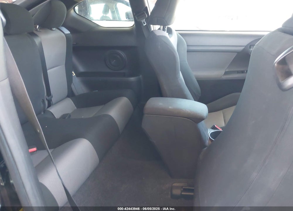 2016 SCION TC VIN: JTKJF5C76GJ017083