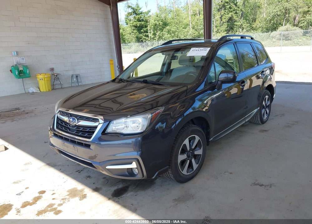 2018 SUBARU FORESTER VIN: JF2SJAGC0JH578082