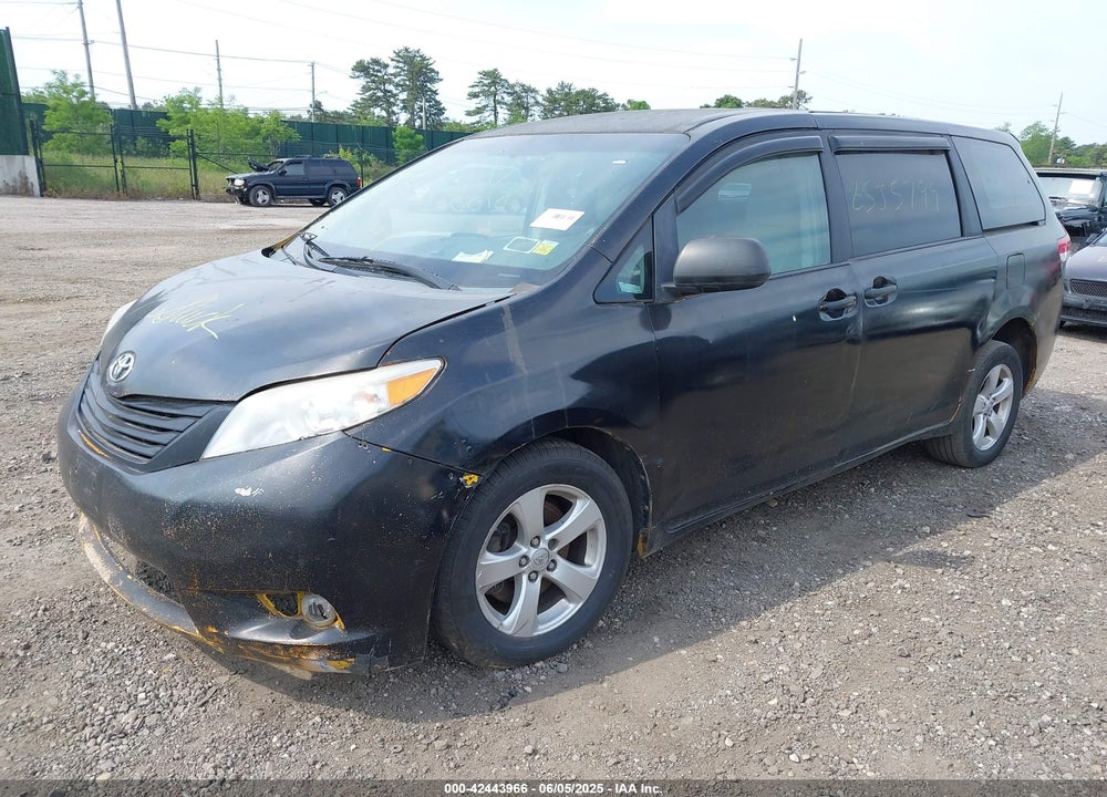 2014 TOYOTA SIENNA L V6 7 PASSENGER VIN: 5TDZK3DC0ES445088