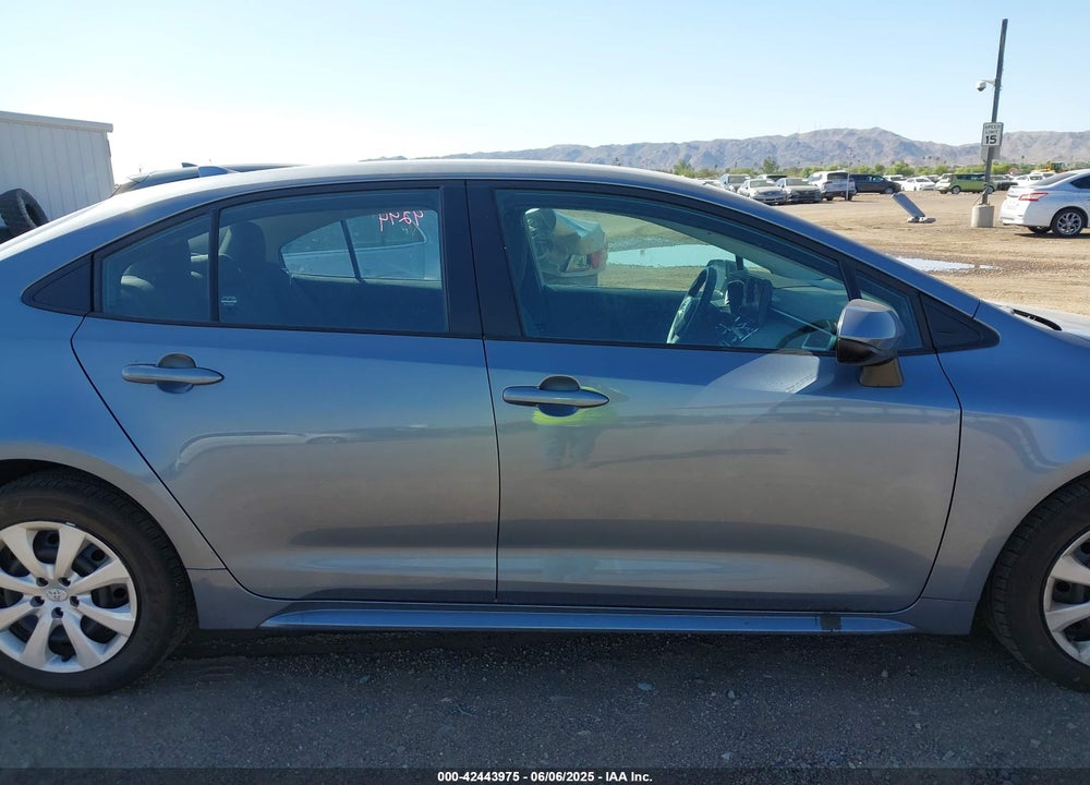 2025 TOYOTA COROLLA LE VIN: 5YFB4MDE6SP233500