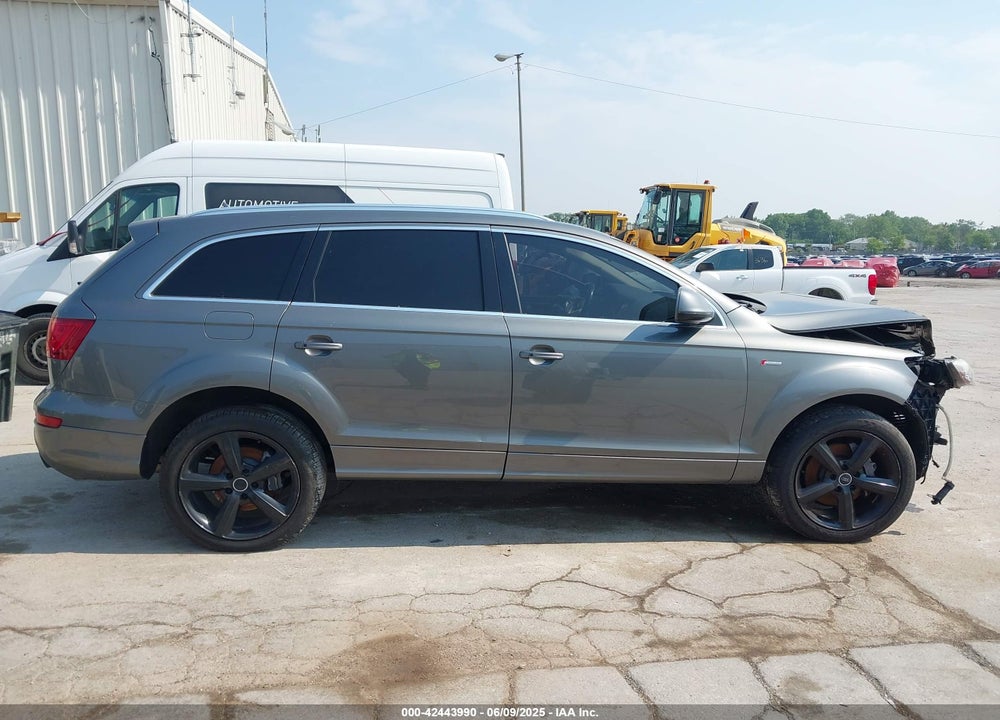 2014 AUDI Q7 VIN: WA1DGAFE2ED015034