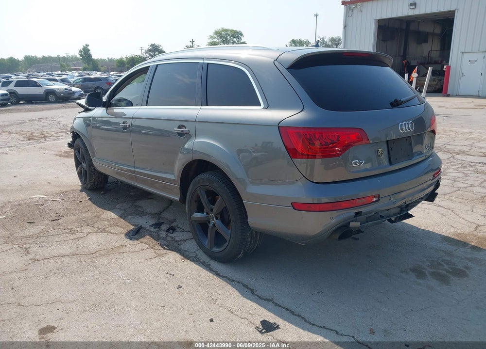 2014 AUDI Q7 VIN: WA1DGAFE2ED015034