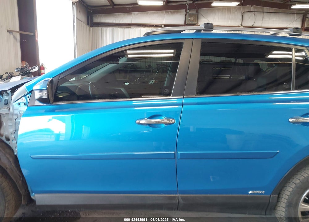 2017 TOYOTA RAV4 HYBRID VIN: JTMDJREV9HD098506